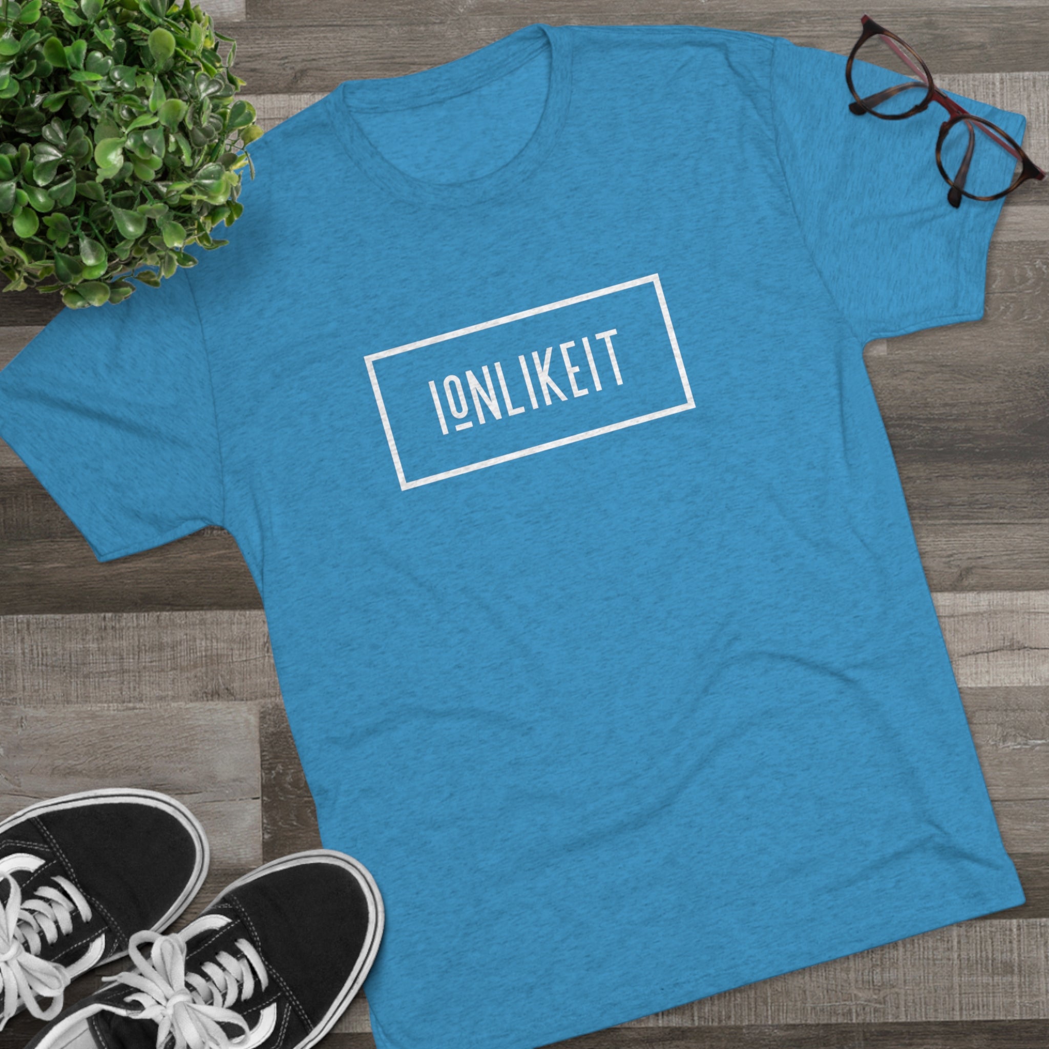 Ion Like It Heavyweight tee